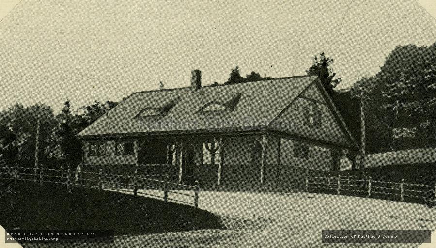 Postcard: Boston & Maine Station, Franklin, N.H.